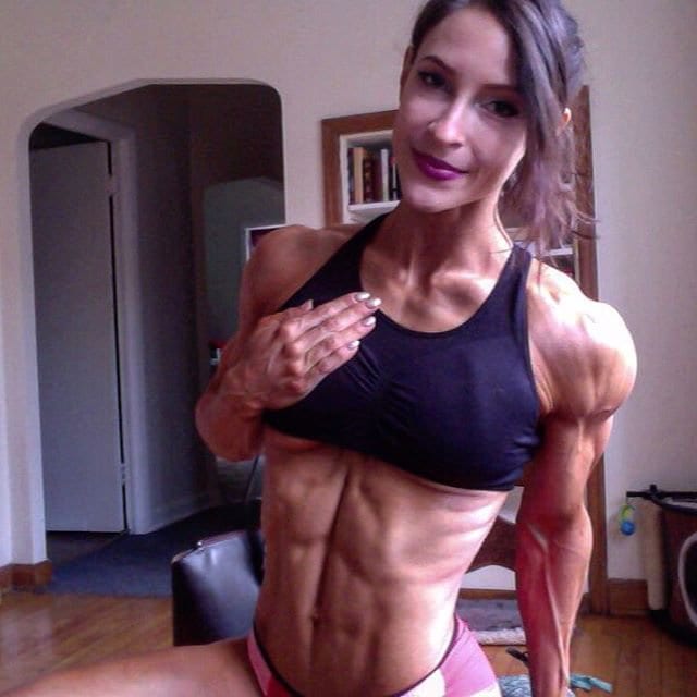 WOMEN'S PHYSIQUE  Natural Bodybuilding