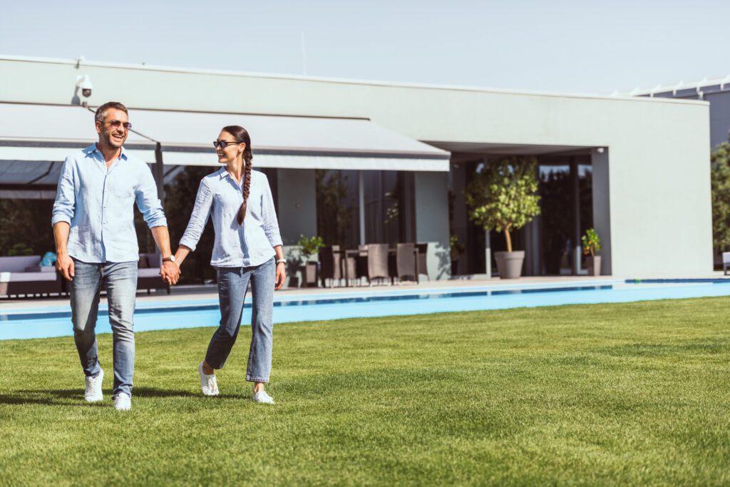 Build wealth like the rich